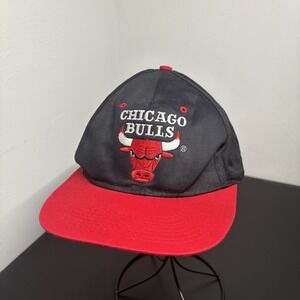 Vintage Chicago Bulls Embroidered‎ Logo Cap Adjustable Snapback Hat Black Red